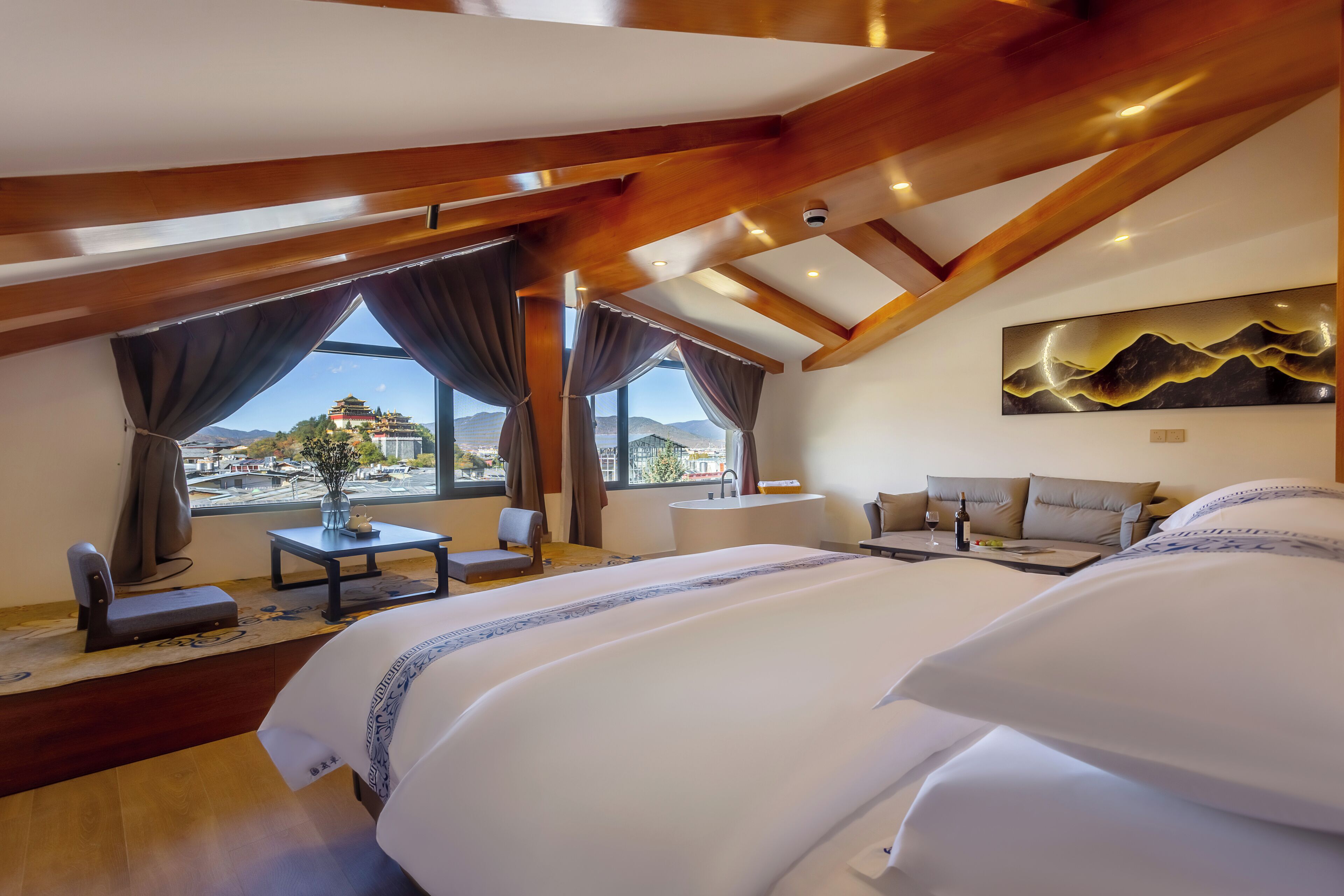 Individually decorated, soundproofing, free WiFi