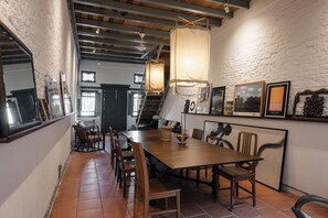 Family Townhome, City View | Dining room