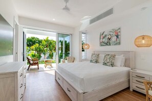 Room - Baha Villa 89A | Luxury Holiday Home (Port Douglas)