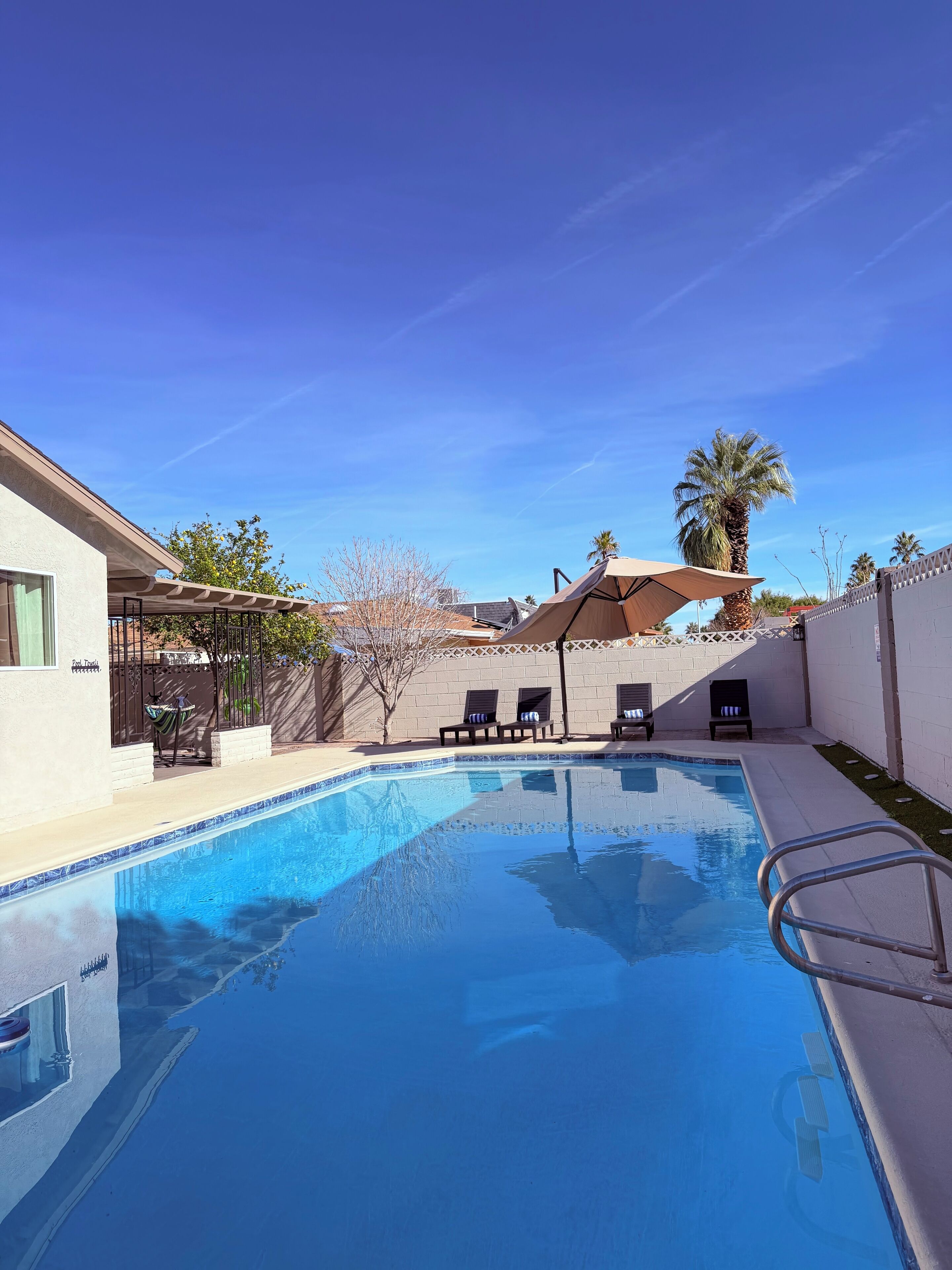 Piscine extérieure, piscine chauffée