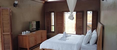 Economy Double Room, Garden View