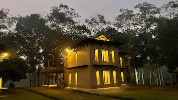 Depan hartanah