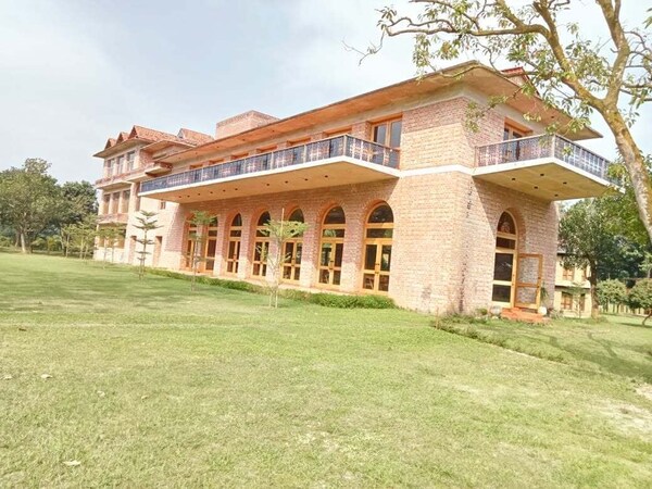 Matir Maya Eco Resort Gazipur - Assam