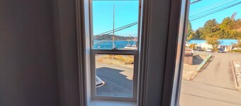 The Maple Executive Suite | 2-Bedroom Serviced Apartment