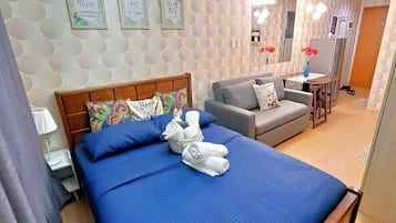 Strykejern/-brett, internettilgang og sengetøy