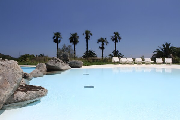 Pool - Li Conchi 44 – Dream Villa Surrounded by Nature Near Pool and Beach (Castiadas)