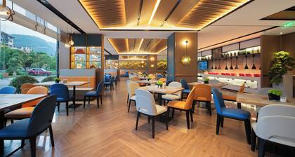 Hampton by Hilton Zhangjiajie National Forest Park