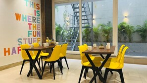 Daily to-go breakfast (INR 200 per person)