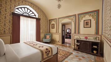 Room (xAPI Product Enabler) | Premium bedding, minibar, in-room safe, desk