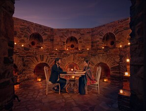 Couples’ dining - Storii By ITC Hotels Castle Kanota (Kanota)