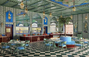 Café da manhã com buffet grátis todos os dias