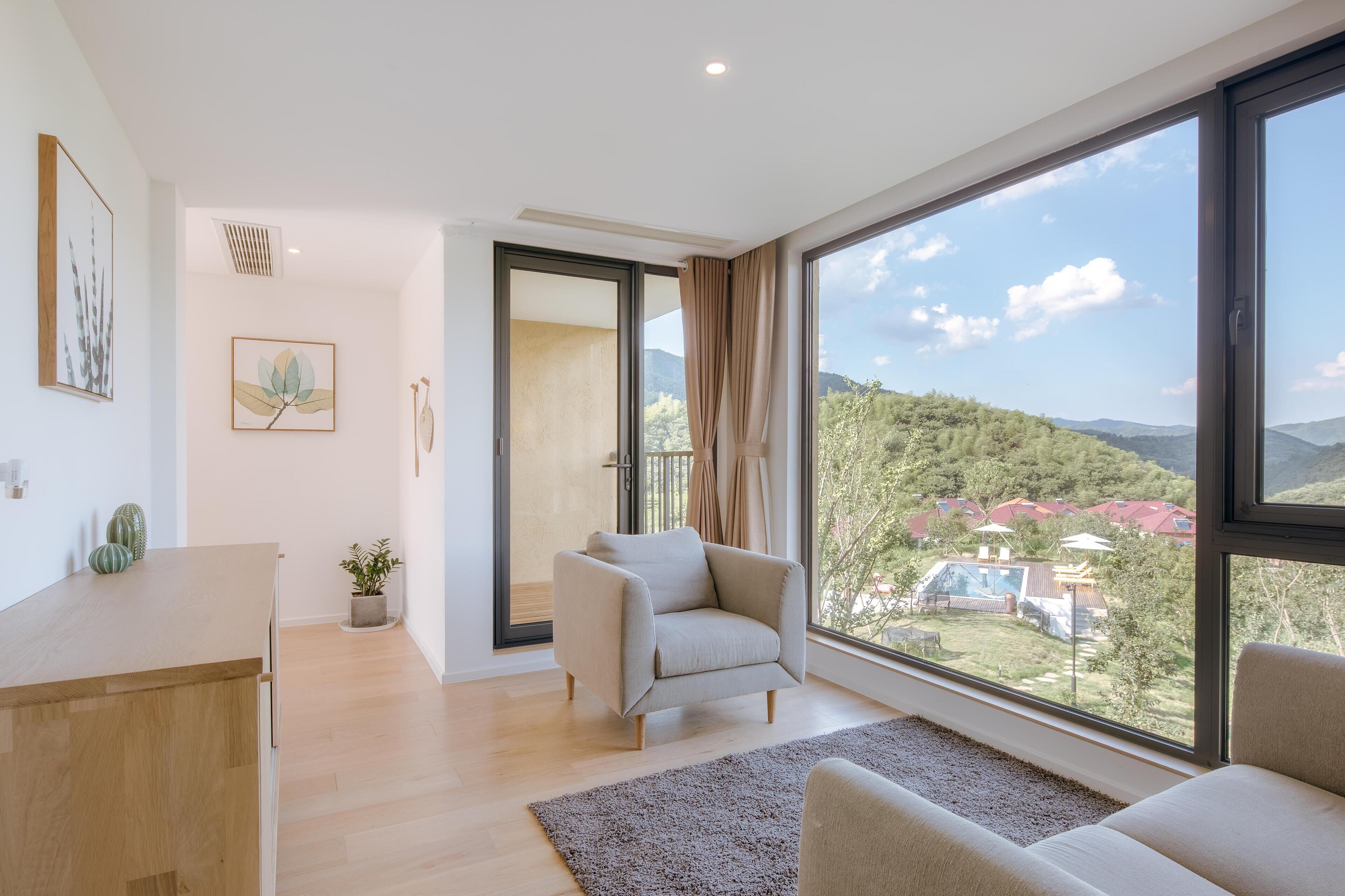 Romantic Suite, Hill View | View from room