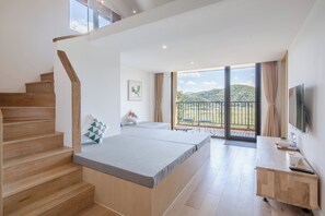 Familie maisonnette, uitzicht op heuvels | Uitzicht vanuit de kamer