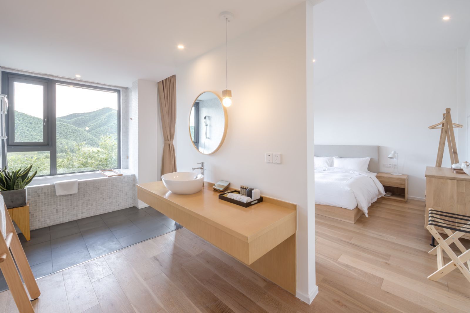 Classic Double Room, Hill View