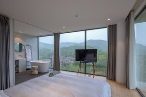 Senior Double Room, Hill View | View from room