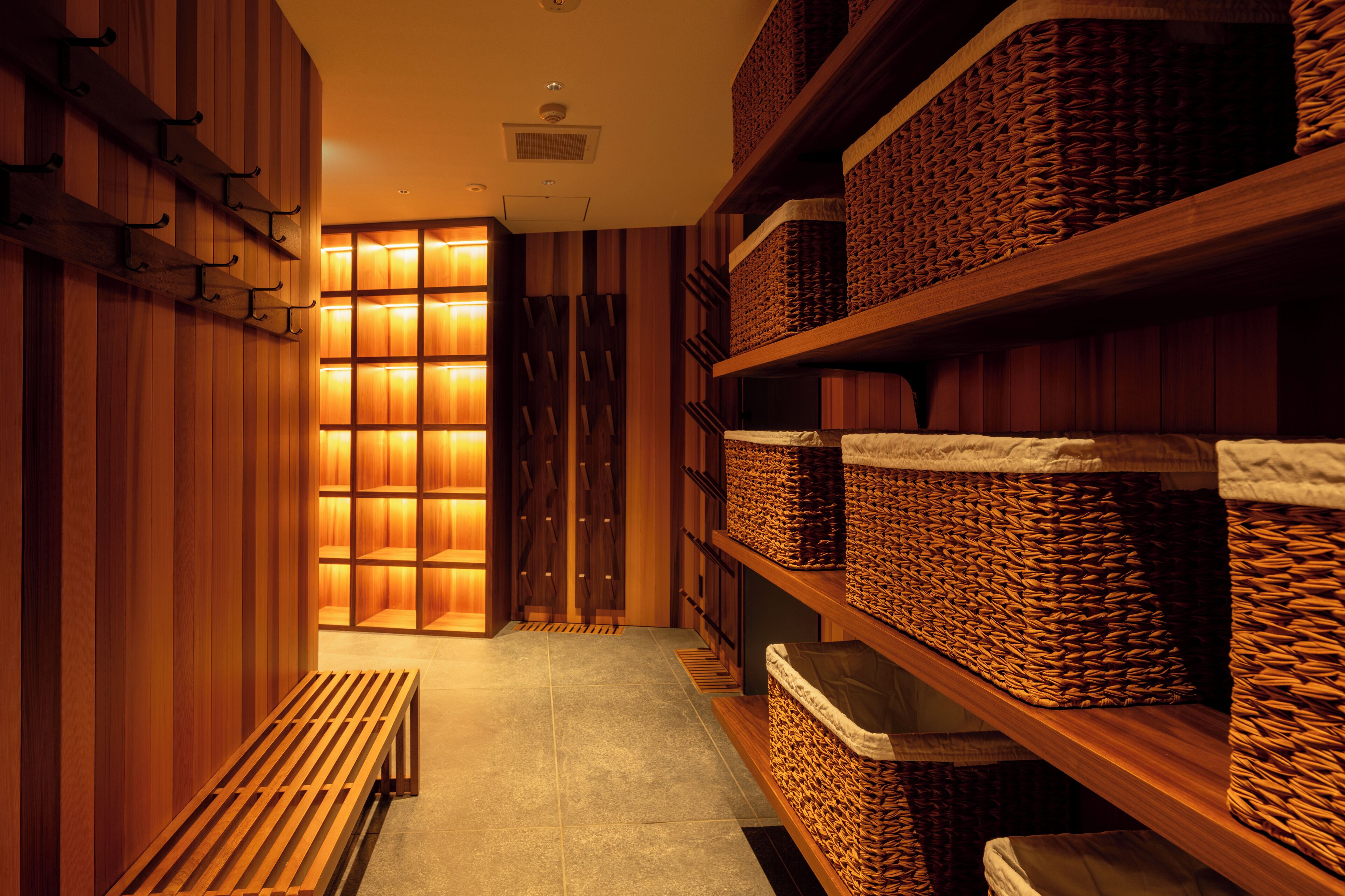 Penyimpanan peralatan