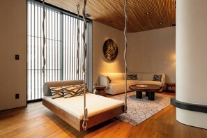 Chalet Mewah, 4 kamar tidur, balkon, tepi gunung | Area keluarga | Smart TV