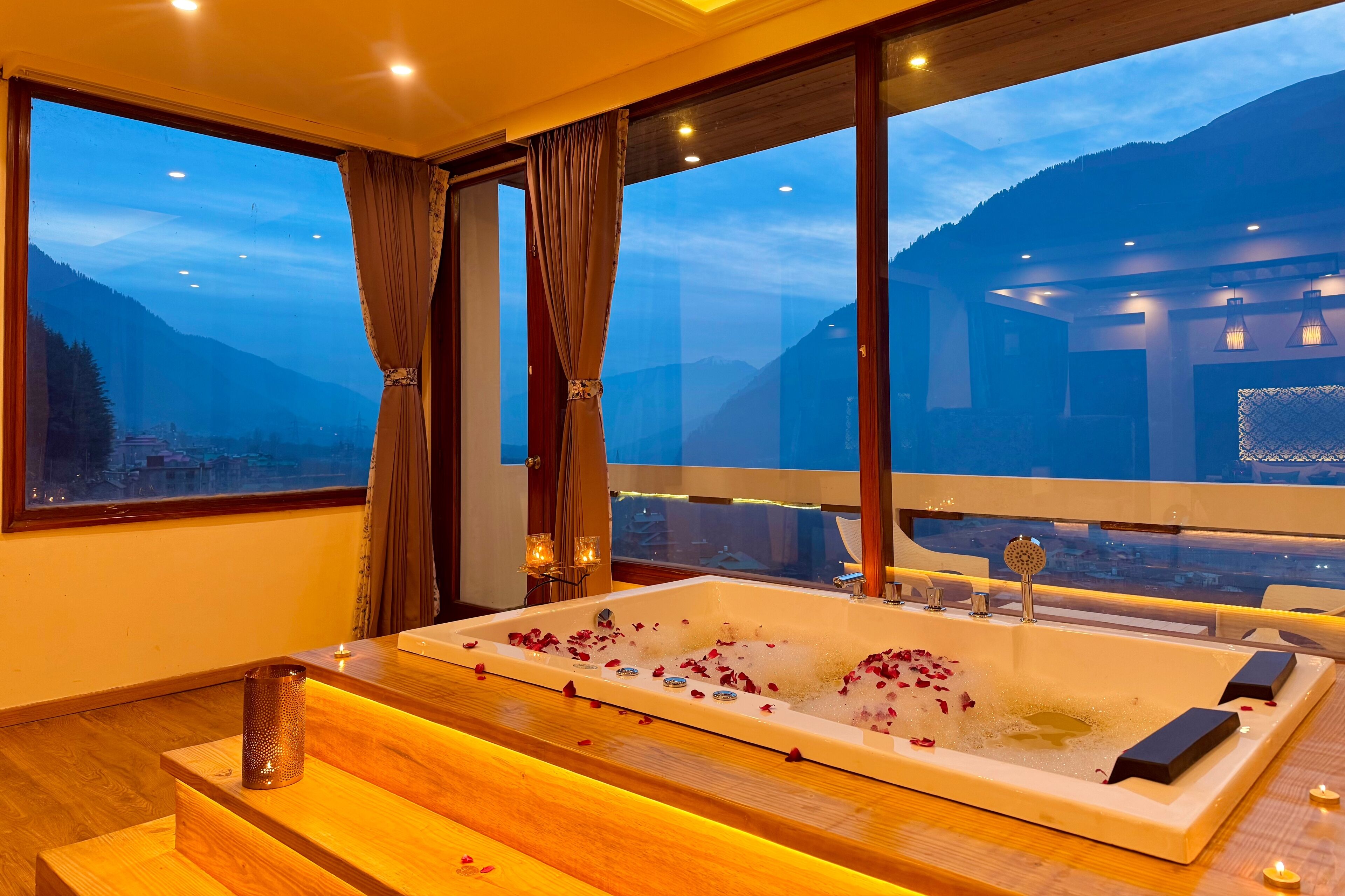 Serenity Suite | Tina de hidromasaje