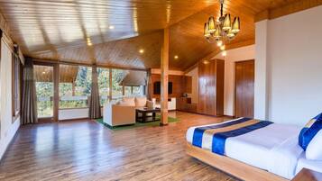 Superior Family Room | Cortinas blackout y wifi gratis