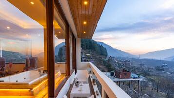 Junior Suite | Balcony view