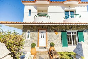 Exterior detail - Casa Brincosa Ericeira (Ericeira)