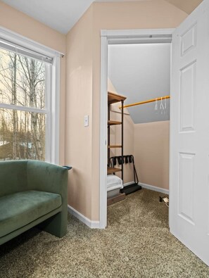 Interior - Clean & Cozy | Pet Friendly Cabin at Hatcher Pass (Palmer)