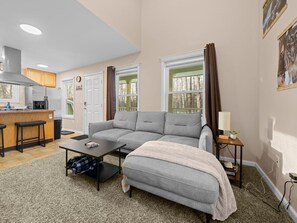 Living area - Clean & Cozy | Pet Friendly Cabin at Hatcher Pass (Palmer)