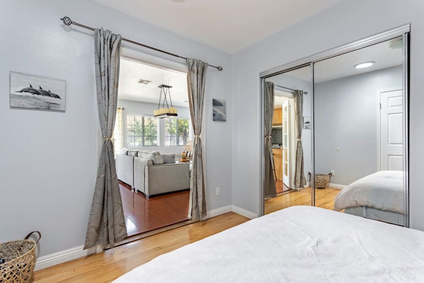 Strykejern/-brett, wi-fi og sengetøy