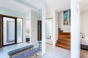 Interior - Palm Beach Perfection - Luxe Coastal Escape (Palm Beach)