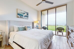 2 bedrooms, iron/ironing board, Internet, bed sheets - High-End 2BR, Resort Perks: Suntide III - Unit 107 (South Padre Island)