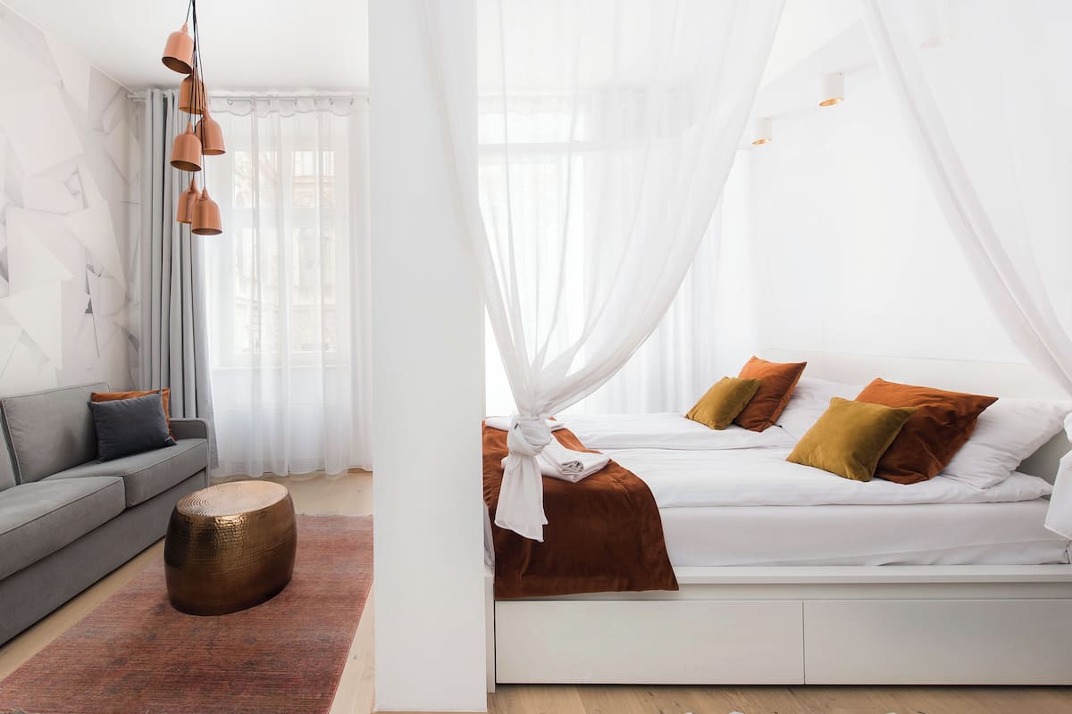 Căn hộ (1) | Khu phòng khách | TV màn hình phẳng