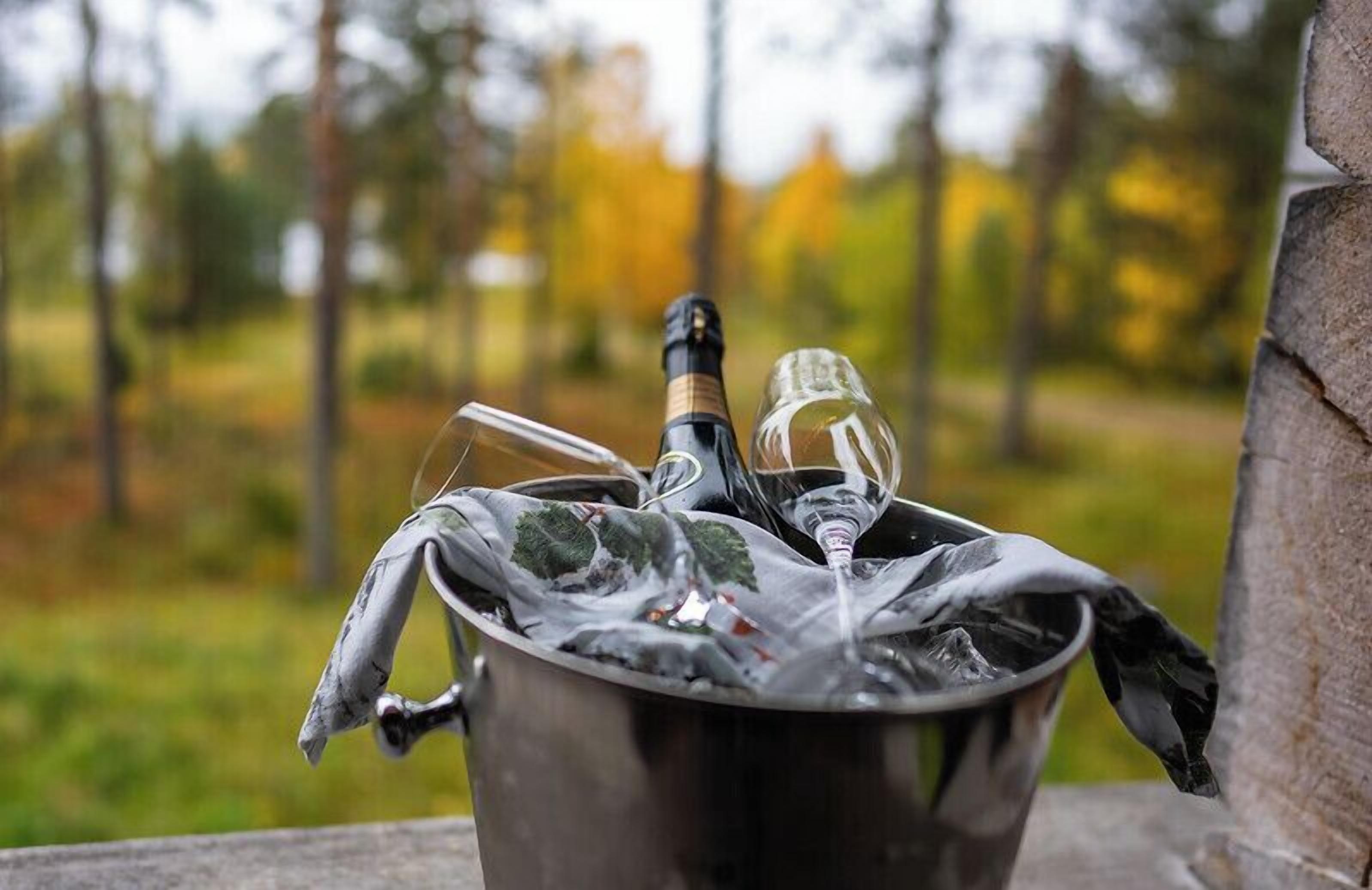 Deluxe-Doppelzimmer, Balkon, Seeblick | Terrasse/Patio