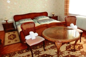 Silitysrauta/-lauta, vauvan matkasänky, ilmainen Wi-Fi