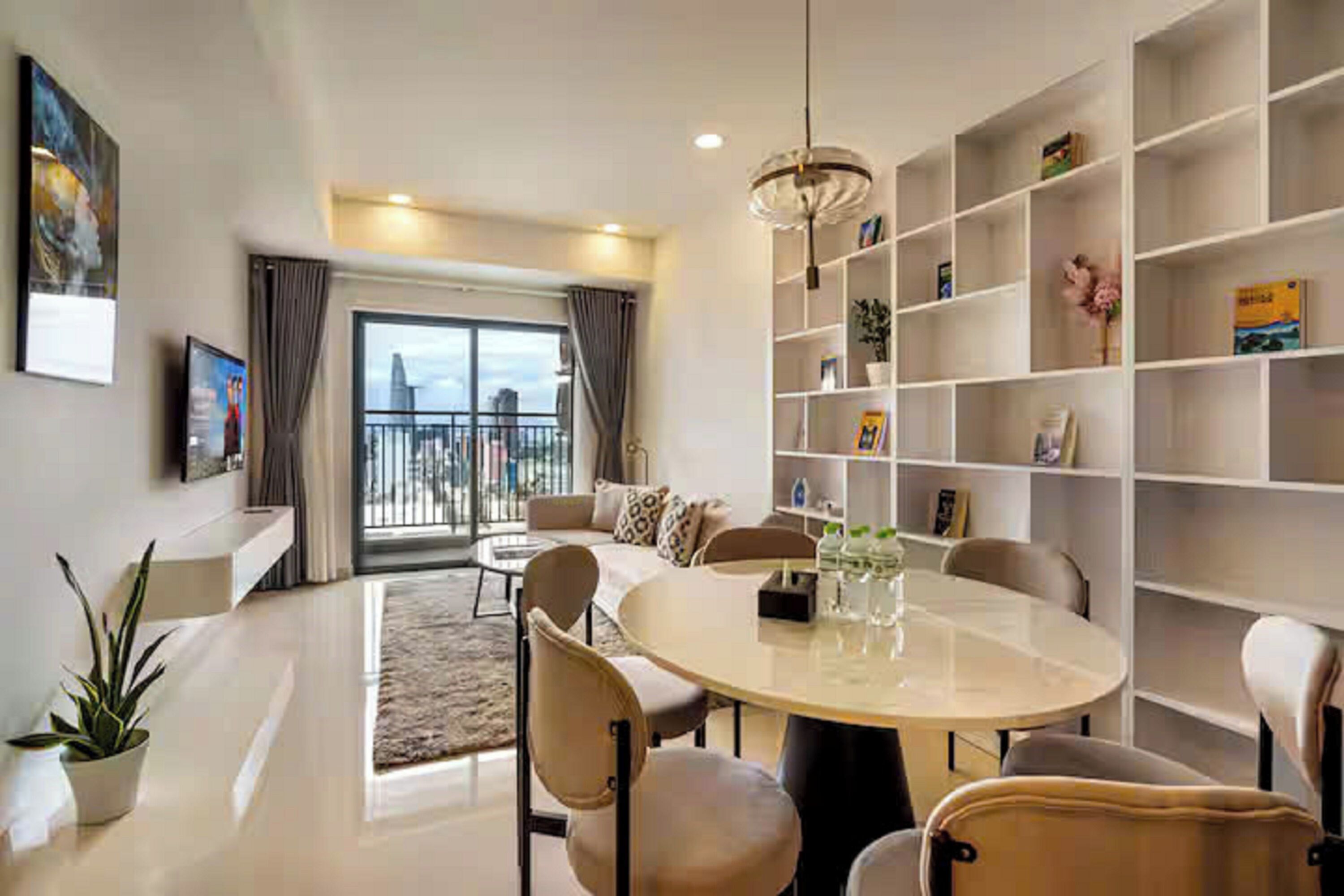 Phòng Suite dành cho gia đình, 3 phòng ngủ, quang cảnh thành phố, tầng Executive | Bộ trải giường bằng vải cotton Ai Cập, bộ đồ giường cao cấp 
