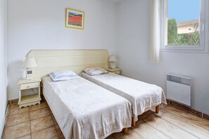3 bedrooms, iron/ironing board - P. Minervois I N°01 - Villa 4P8 (Homps)
