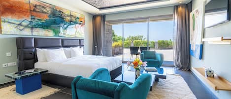 Standard Room | Minibar, free cots/infant beds, free WiFi