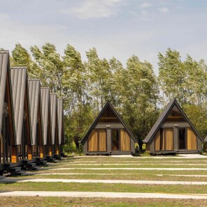 デスク、WiFi (無料)