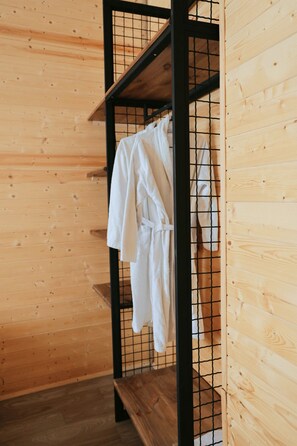 Casa de campo tradicional, vistas a la piscina | Escritorio y wifi gratis