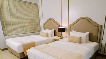 In-room safe, blackout curtains, free WiFi