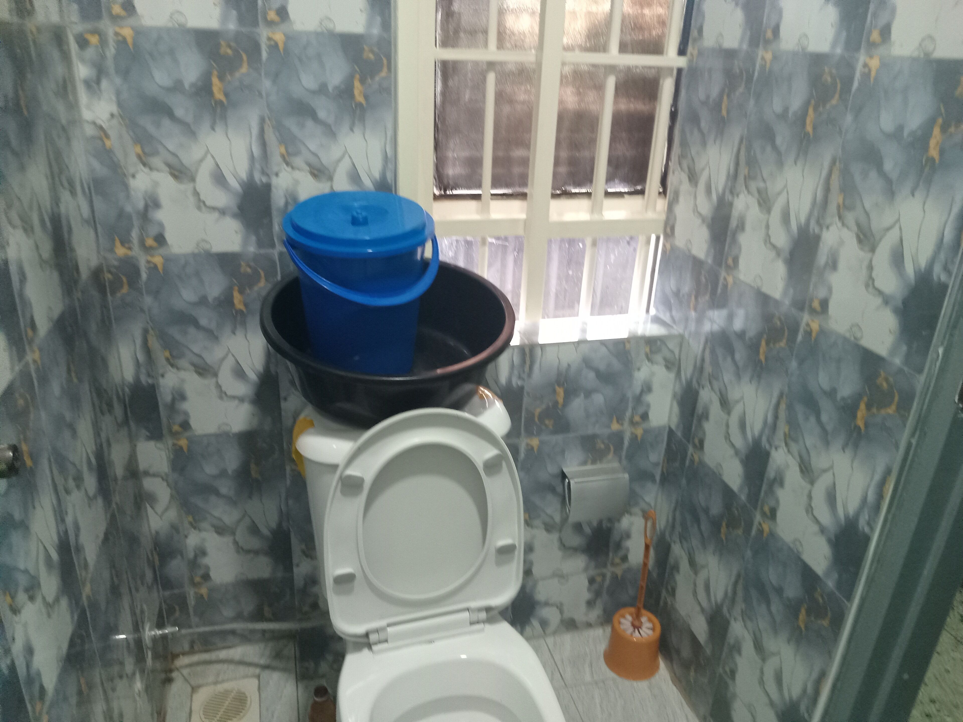 รองเท้าสวมภายในห้อง