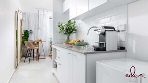 Private kitchen - דירה במתחם סי סייד 100 מטר מהים - By Edom (Eilat)