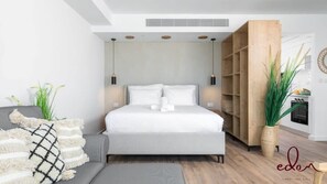1 chambre, fer et planche à repasser, lit de bébé portatif, Wi-Fi