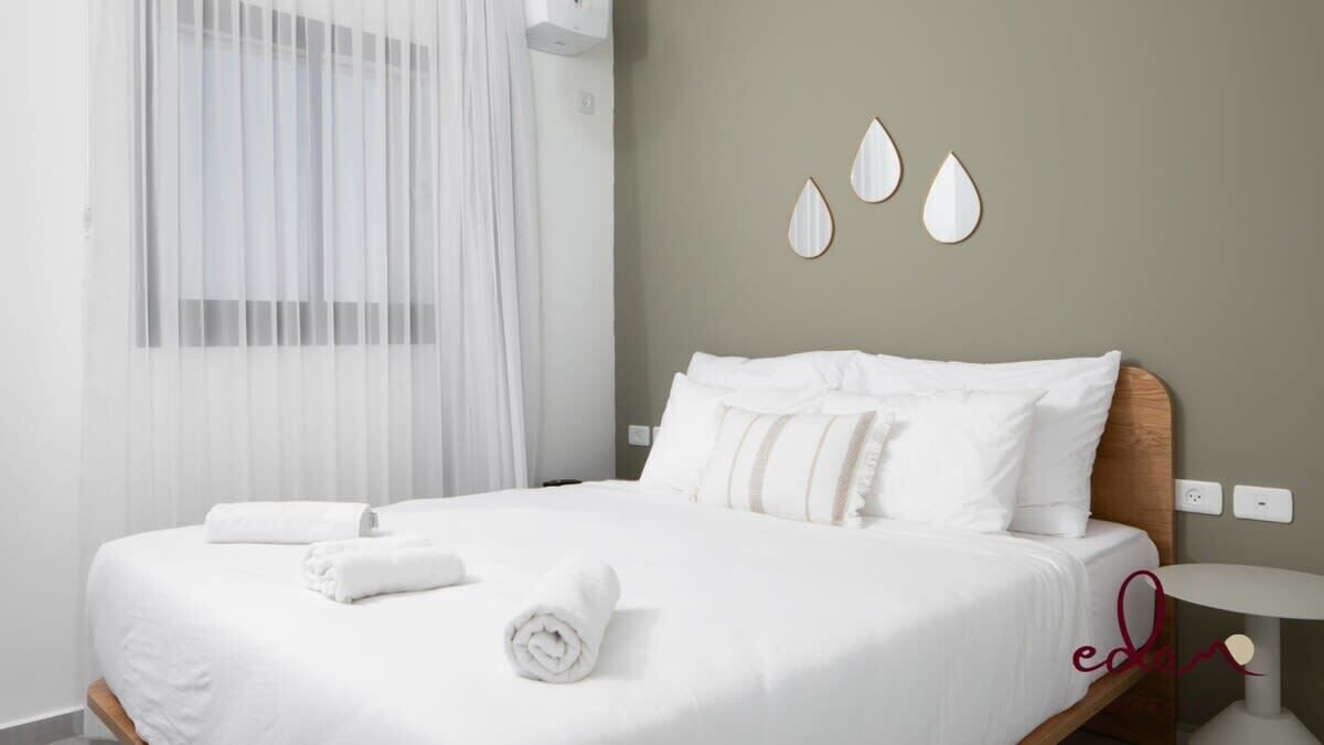 Bügeleisen/Bügelbrett, WLAN, Bettwäsche