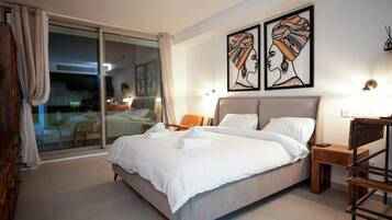 Fer et planche à repasser, Wi-Fi, draps fournis