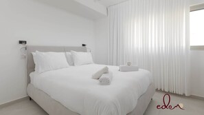 Desk, iron/ironing board, WiFi, bed sheets - דירה משפחתית במתחם סי סייד  - By Edomlux (Eilat)