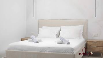 WiFi, bed sheets