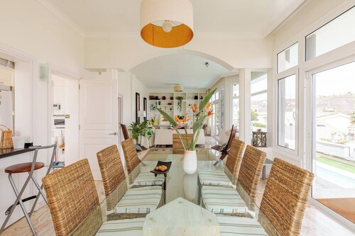 Entfliehen Sie Ihrem privaten Pool, Meerblick und Grill