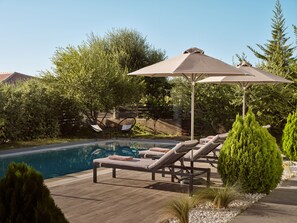 Outdoor pool - Solis Ortus Villa, a Sublime Sanctuary with Pool (Zakynthos)