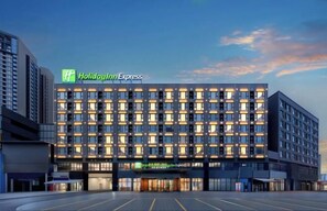 Exterior - Holiday Inn Express GUIYANG IHG CENTURY CITY MALL by IHG (Guiyang)