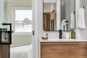 2 habitaciones, wifi gratis y ropa de cama 